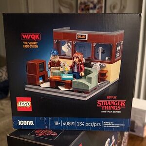 LEGO Icons Stranger Things Radio Station Set